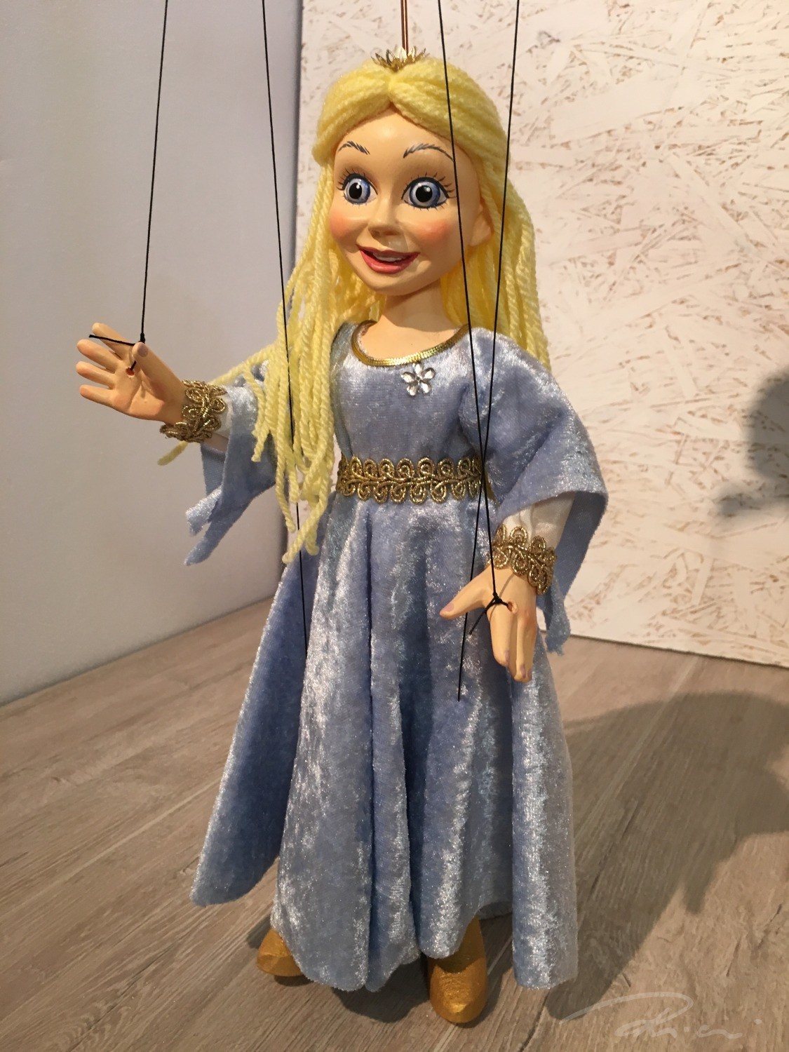 MARIONETA DE DE LA PELICULA FROZEN O,MARCA RICI