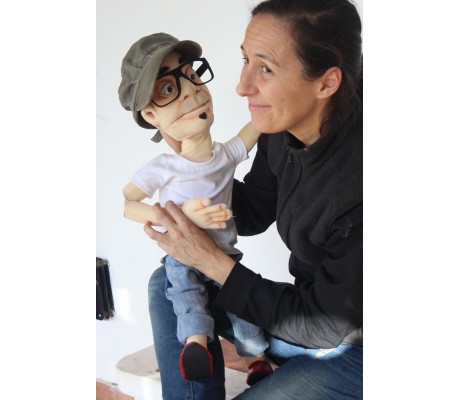 CARICATURAS E MARIONETAS