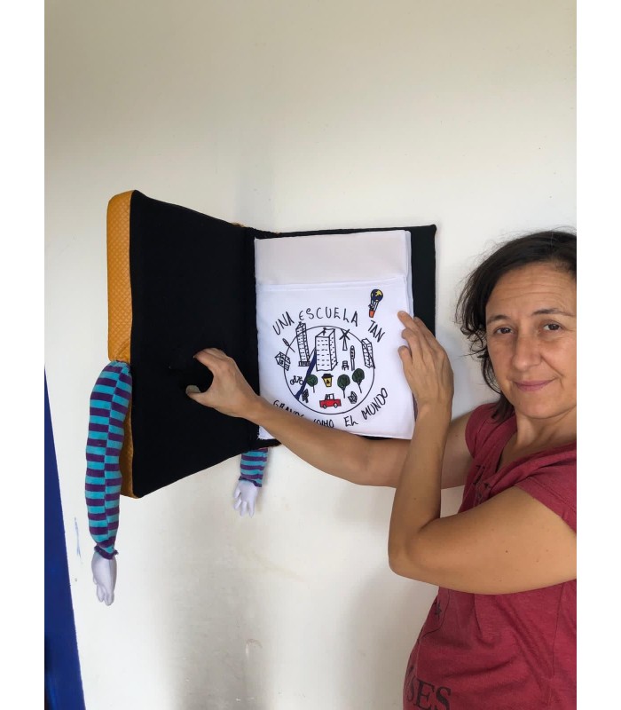 LIVRO DE MARIONETAS