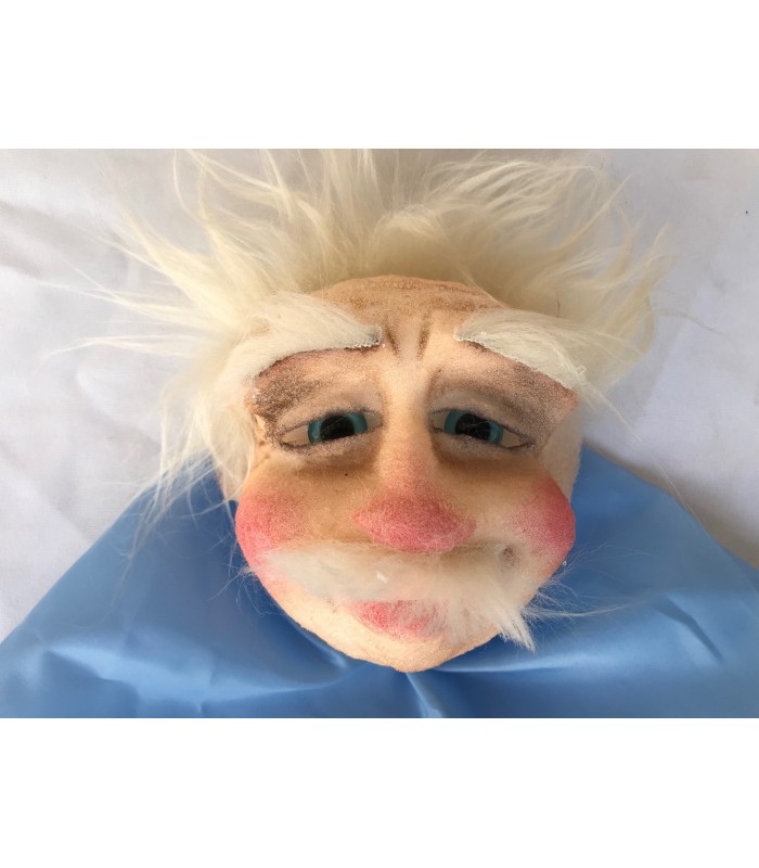AVÔ MARIONETA GESTUAL