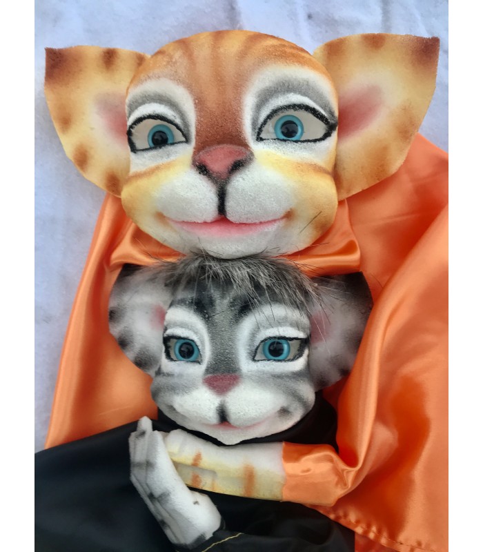 GATO GRANDE NARANJA GESTUAL TÍTERE