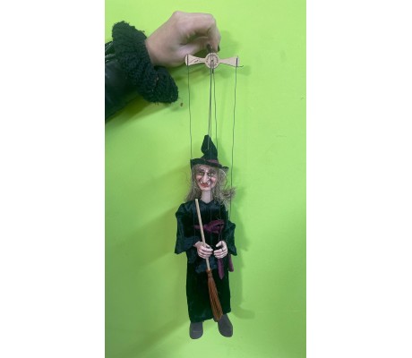 BRUXA DO HALLOWEEN