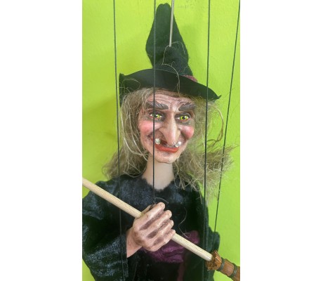 BRUJA HALLOWEN