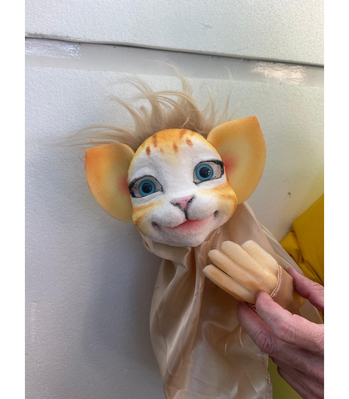 GATO GESTUAL NARANJA MARIONETA