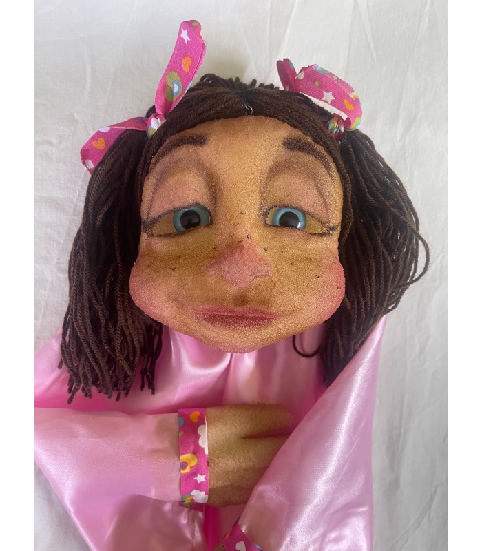 BRUNETTE GIRL 12CM