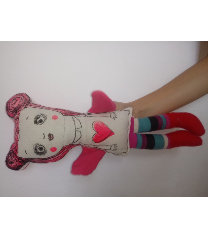 NIÑA DE DEDO