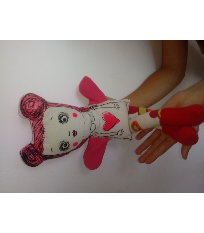 NIÑA DE DEDO